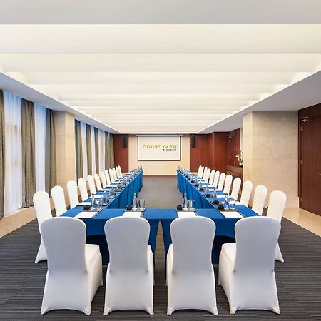 Courtyard By Marriott Wuxi Lihu Lake Bagian luar foto