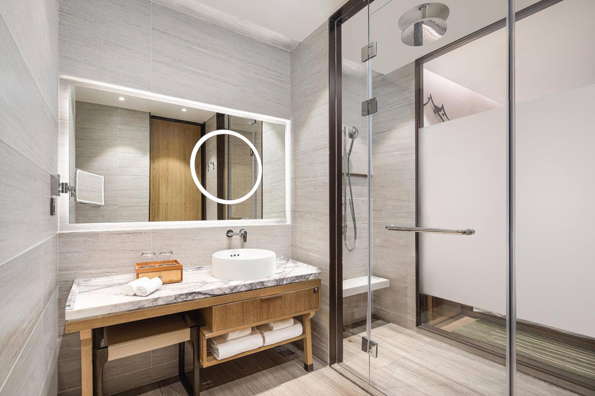 Courtyard By Marriott Wuxi Lihu Lake Bagian luar foto