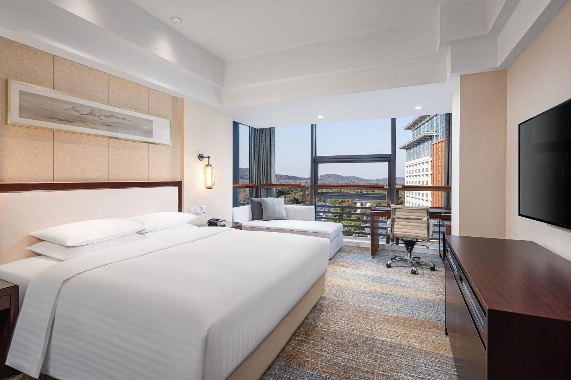 Courtyard By Marriott Wuxi Lihu Lake Bagian luar foto